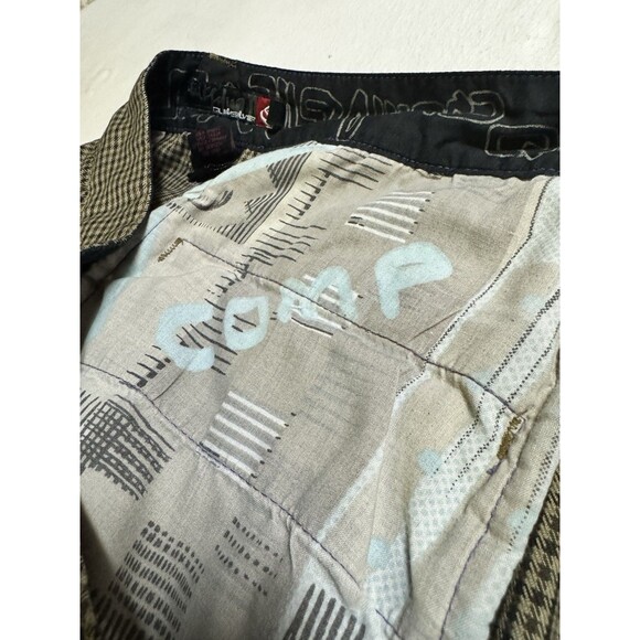 Y2K Quiksilver Shorts Mens 32 Brown Wide Leg Baggy Skater Embroidered Grunge - Picture 4 of 12